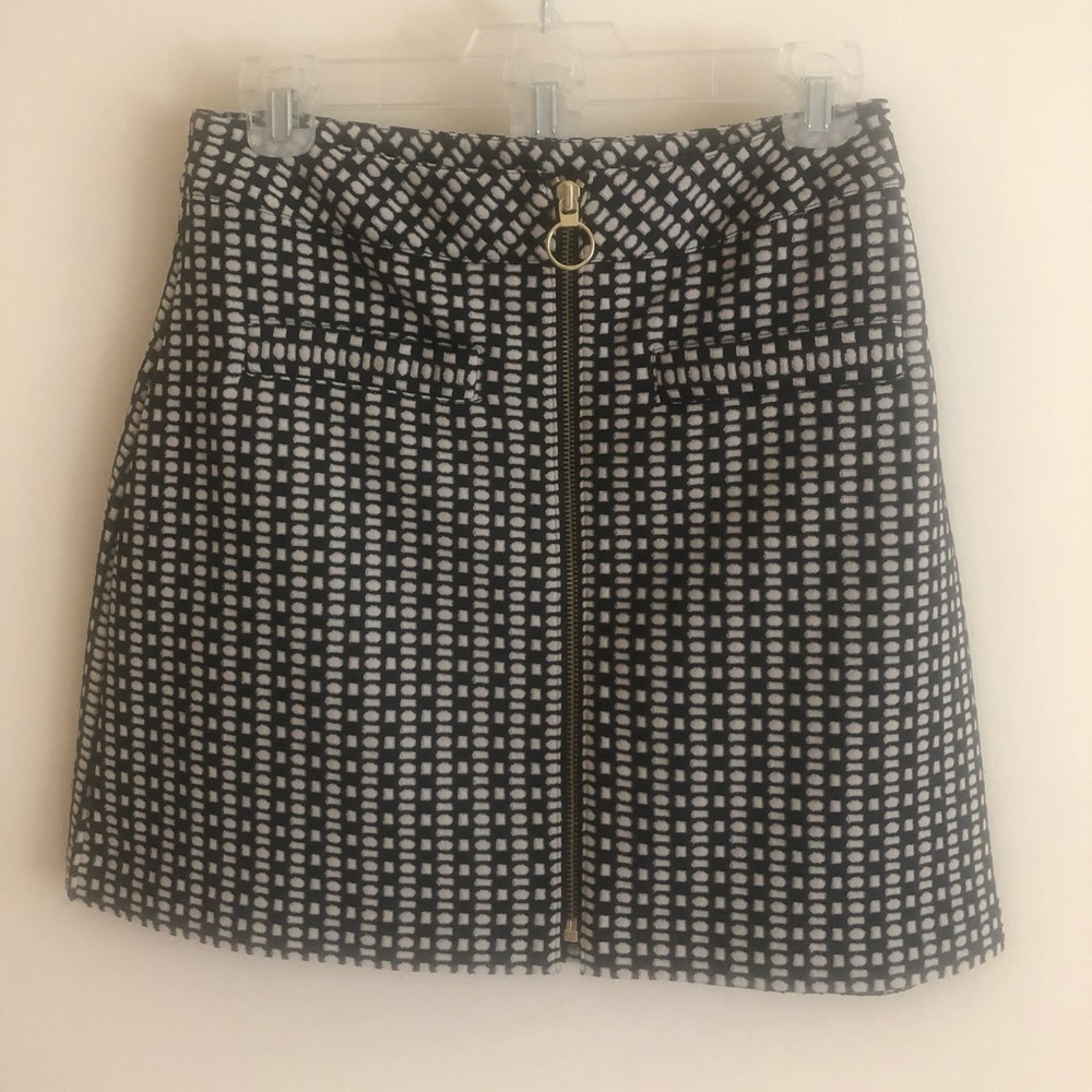 Patterned sweater A-line skirt